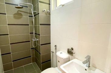 (PRIVATE LIFT) 4.5 Storey Superlink House Jalan Enak, Taman Gembira, Old Klang Road, KL