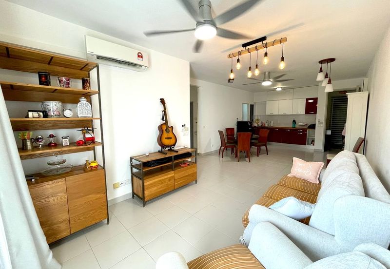 (FREEHOLD)(GATED GUARDED) D’Cerrum @ Pangsapuri Serumpun, Setia Ecohill Semenyih