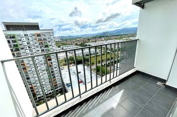 (FREEHOLD)(GATED GUARDED) D’Cerrum @ Pangsapuri Serumpun, Setia Ecohill Semenyih