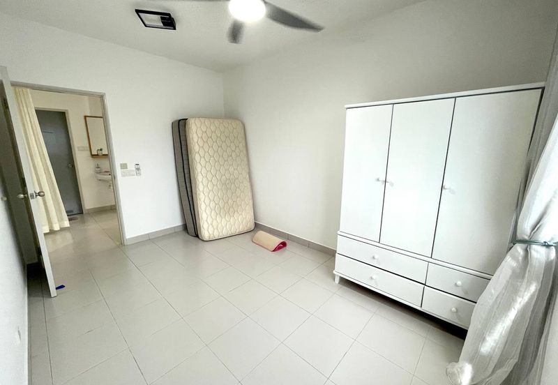 (FREEHOLD)(GATED GUARDED) D’Cerrum @ Pangsapuri Serumpun, Setia Ecohill Semenyih