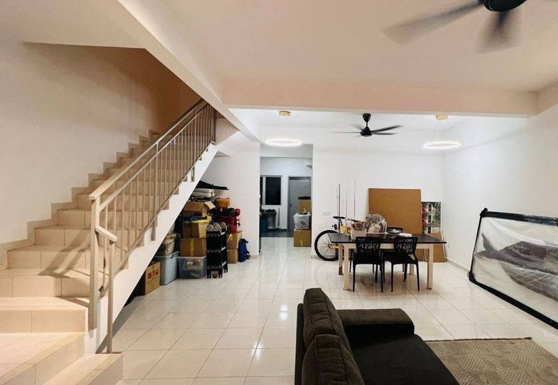 (ENDLOT) 2 Storey Terrace Laman Haris, Puncak Alam 