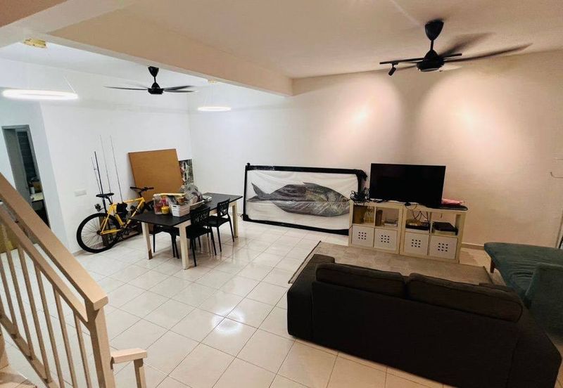 (ENDLOT) 2 Storey Terrace Laman Haris, Puncak Alam 