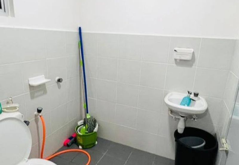 (ENDLOT) 2 Storey Terrace Laman Haris, Puncak Alam 