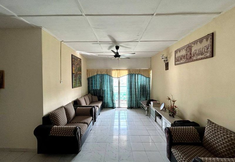 (FREEHOLD) Jasmine Court Apartment, Jalan Bandar Puchong Jaya 