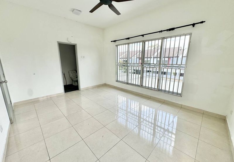 (CORNER LOT) 2 Storey Terrace Taman Kayangan, Mantin, N. Sembilan