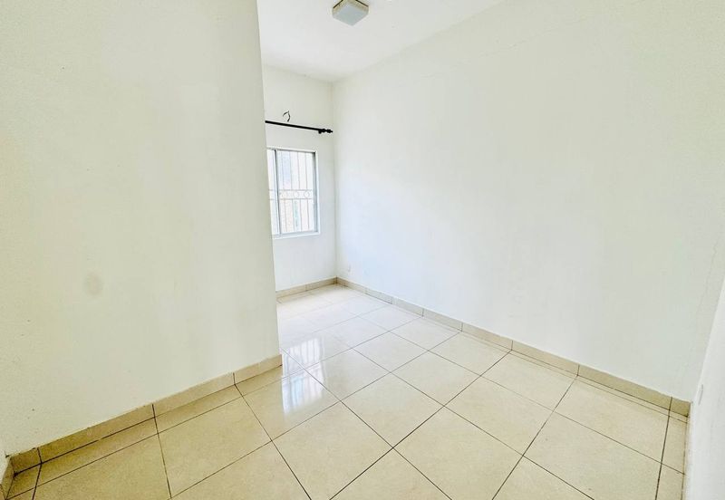 (CORNER LOT) 2 Storey Terrace Taman Kayangan, Mantin, N. Sembilan