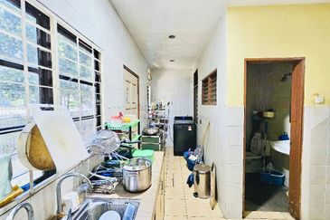 (PRIME LOCATION) Gated Guarded 2 Storey Terrace Bandar Nusaputra 1, Puchong 