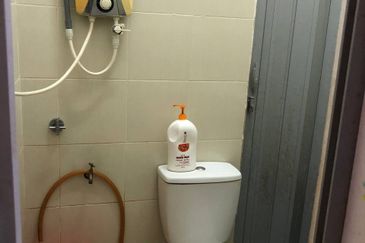 (END LOT) 2 Storey Cluster House Taman Impian Indah Pontian, Johor