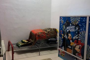 (END LOT) 2 Storey Cluster House Taman Impian Indah Pontian, Johor