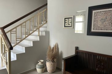 (GATED GUARDED) 2 & Half Storey Terrace House Bandar Seri Alam, Masai