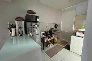 (GATED GUARDED) 2 & Half Storey Terrace House Bandar Seri Alam, Masai