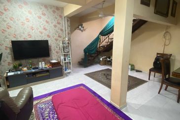 Fully Renovated 2 Storey Terrace House Jalan Mawar 6, Taman Mamar, 81700 Pasir Gudang, Johor