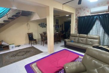 Fully Renovated 2 Storey Terrace House Jalan Mawar 6, Taman Mamar, 81700 Pasir Gudang, Johor
