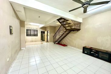(EXTENDED) 2 Storey Terrace Jalan Kijang Taman Scientex 81700 Pasir Gudang, Johor