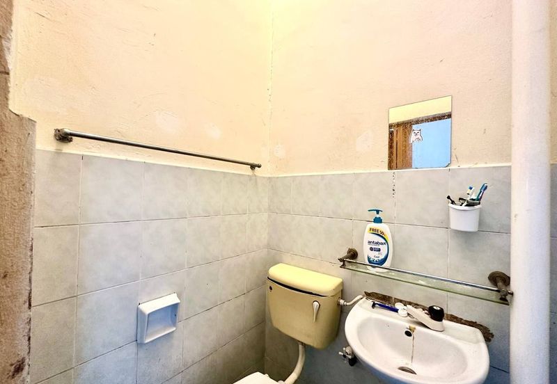 (EXTENDED) 2 Storey Terrace Jalan Kijang Taman Scientex 81700 Pasir Gudang, Johor