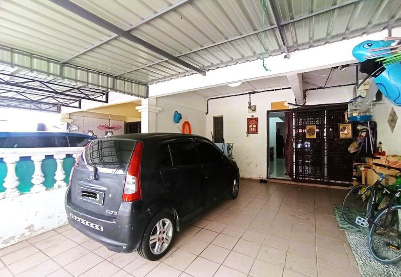 (RENOVATED) Intermediate 2 Storey Taman Kota Masai, Pasir Gudang