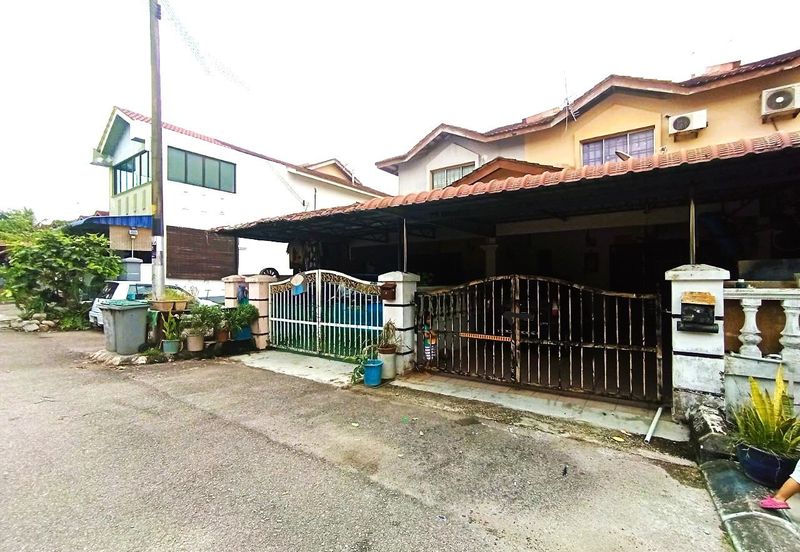 (RENOVATED) Intermediate 2 Storey Taman Kota Masai, Pasir Gudang