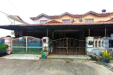 (RENOVATED) Intermediate 2 Storey Taman Kota Masai, Pasir Gudang