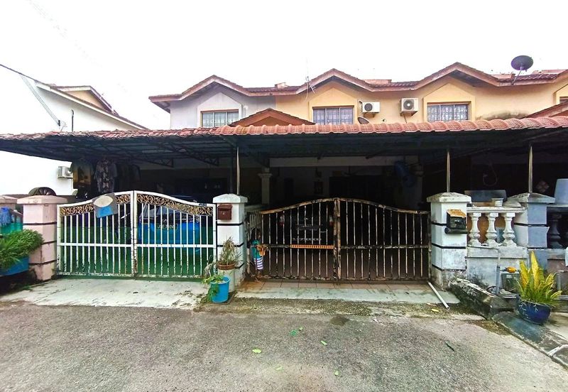(RENOVATED) Intermediate 2 Storey Taman Kota Masai, Pasir Gudang
