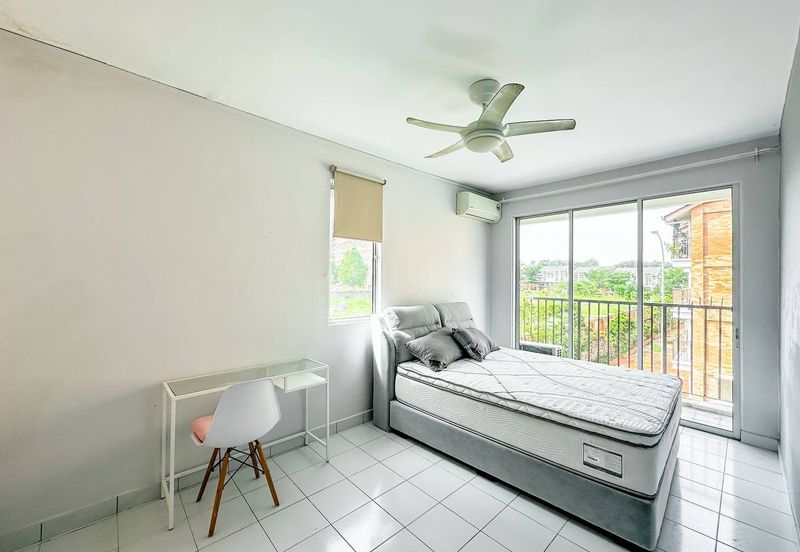 (GATED GUARDED) Villa Court Apartment, Goodview Heights, Sungai Long Kajang