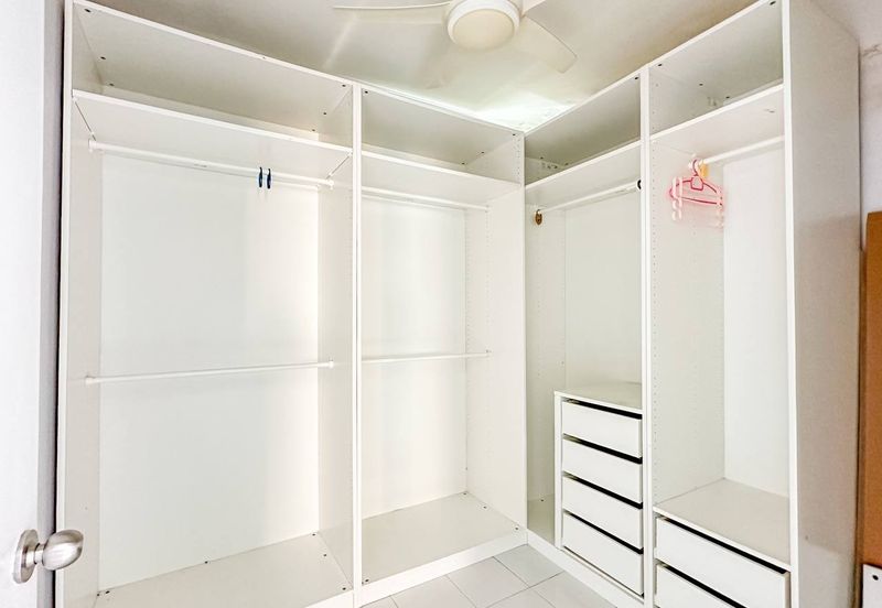 (GATED GUARDED) Villa Court Apartment, Goodview Heights, Sungai Long Kajang