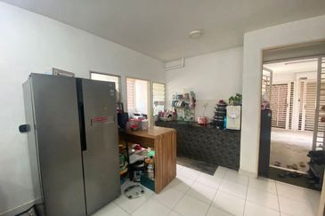 (FREEHOLD) Endlot Seri Mutiara Apartment, Setia Alam