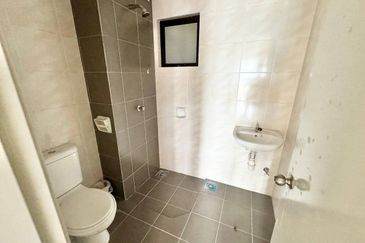 (CORNER UNIT) One Damansara Condo, Damansara Damai