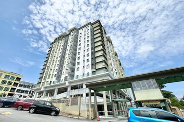 (CORNER UNIT) Sentral Residences 1&2 Condo, Kajang