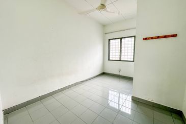 (WELL MAINTAINED) 2 Storey PUJ 2 Taman Puncak Jalil Selangor