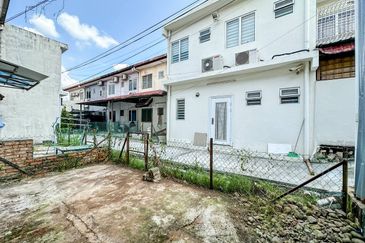 (WELL MAINTAINED) 2 Storey PUJ 2 Taman Puncak Jalil Selangor