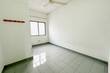 (WELL MAINTAINED) 2 Storey PUJ 2 Taman Puncak Jalil Selangor