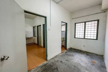 (WELL MAINTAINED) 2 Storey PUJ 2 Taman Puncak Jalil Selangor