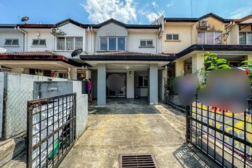 (WELL MAINTAINED) 2 Storey PUJ 2 Taman Puncak Jalil Selangor
