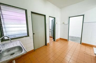 (WELL MAINTAINED) 2 Storey PUJ 2 Taman Puncak Jalil Selangor