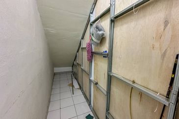 (WELL MAINTAINED) 2 Storey PUJ 2 Taman Puncak Jalil Selangor