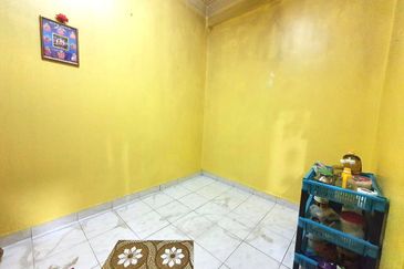 (RENOVATED) 2 Storey Terrace House, Taman Bukit Mewah, Fasa 8, Kajang