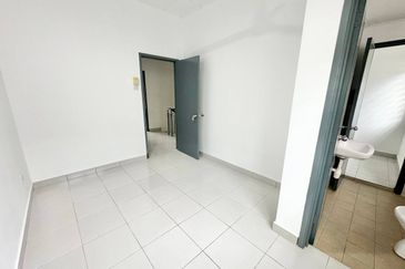 (GATED GUARDED) 2 Storey Terrace Type Amber, Taman Pelangi Semenyih 2, Semenyih