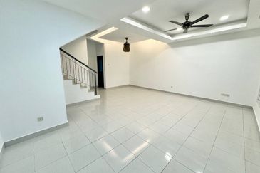 (GATED GUARDED) 2 Storey Terrace Type Amber, Taman Pelangi Semenyih 2, Semenyih