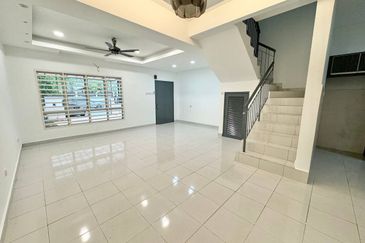 (GATED GUARDED) 2 Storey Terrace Type Amber, Taman Pelangi Semenyih 2, Semenyih