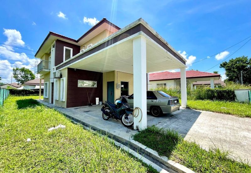 (EXTRA LAND) Bungalow 2 Storey Terrace Mahkota Hills Taman Tasik Senangin Lenggeng