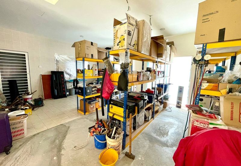 (EXTRA LAND) Bungalow 2 Storey Terrace Mahkota Hills Taman Tasik Senangin Lenggeng