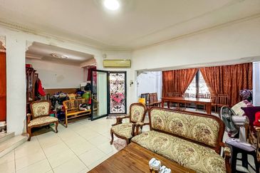 (FACING OPEN) 2.5 Storey Terrace, Taman Pinggiran Ukay, Ampang