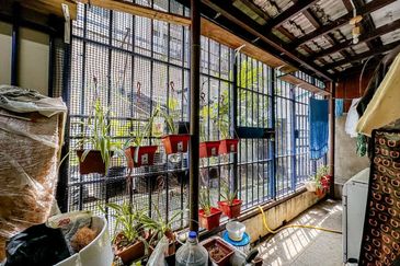 (FACING OPEN) 2.5 Storey Terrace, Taman Pinggiran Ukay, Ampang