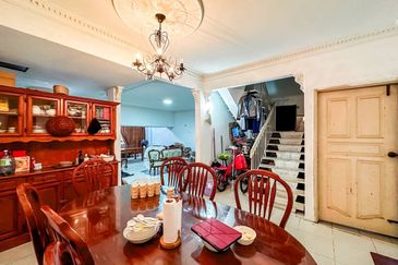 (FACING OPEN) 2.5 Storey Terrace, Taman Pinggiran Ukay, Ampang