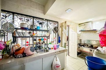 (FACING OPEN) 2.5 Storey Terrace, Taman Pinggiran Ukay, Ampang