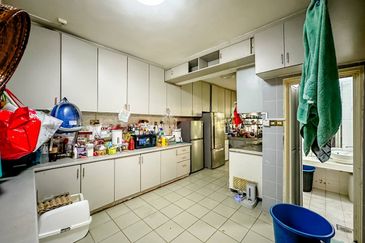 (FACING OPEN) 2.5 Storey Terrace, Taman Pinggiran Ukay, Ampang