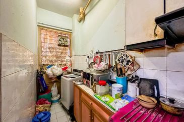 (GROUND FLOOR) Pesona Villa Apartment, Taman Melawati