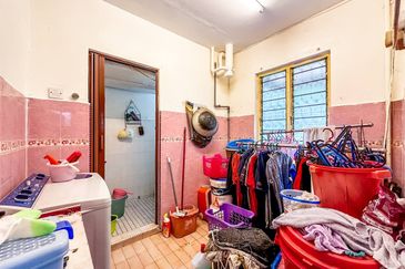 (GROUND FLOOR) Flat Wangsa Maju Seksyen 2, Wangsa Maju 