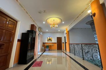 (SPACIOUS)(FACING OPEN) 2.5 Storey Bungalow Bukit Hijauan, Taman Bukit Saga, Seksyen 26, Shah Alam (Hicom)