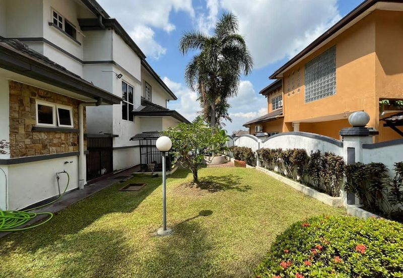 (SPACIOUS)(FACING OPEN) 2.5 Storey Bungalow Bukit Hijauan, Taman Bukit Saga, Seksyen 26, Shah Alam (Hicom)